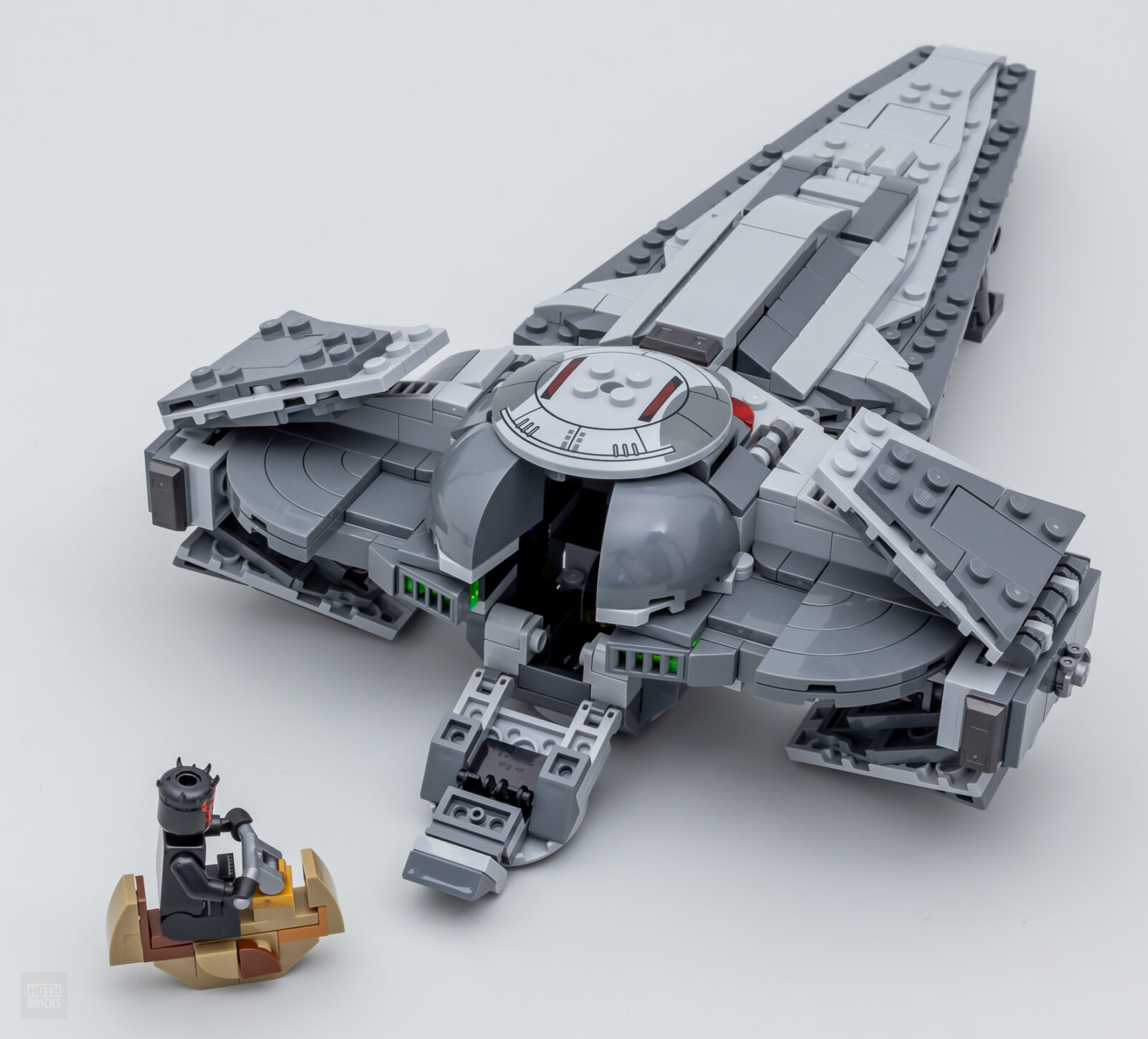 Review: LEGO Star Wars 75383 Darth Maul's Sith Infiltrator - HOTH BRICKS
