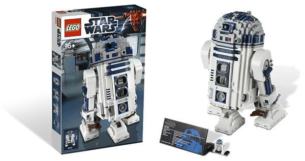 LEGO Star Wars - 10225 Ultimate Collector Series R2-D2 LEGO Star Wars - 10225 Ultimate Collector Series R2-D2