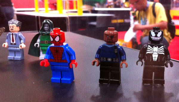 SDCC 2012 - LEGO Super Heroes Marvel Minifigs