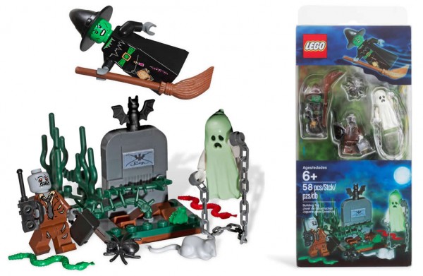 850487 Monster Fighters Halloween Set