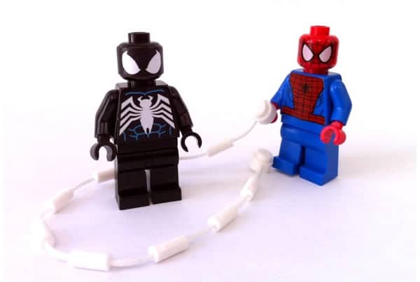 Black Spidey Custom Minifig par Victor