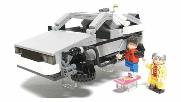 Back to the Future(BTTF) - DeLorean Time Machine