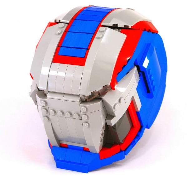 mr-attacki-iron-patriot-helmet-lego