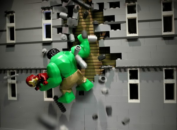 hulk-avengers-scene-lego-legoagogo