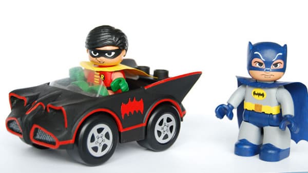 LEGO Duplo Batman, Robin & the Batmobile par Bob Uyttendaele