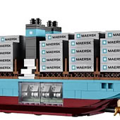 10241 Maersk Line Triple-E Container Ship