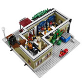 LEGO Creator Expert 10243 Parisian Restaurant