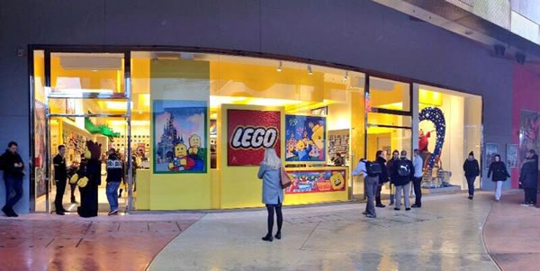 LEGO Store @ Disney Village