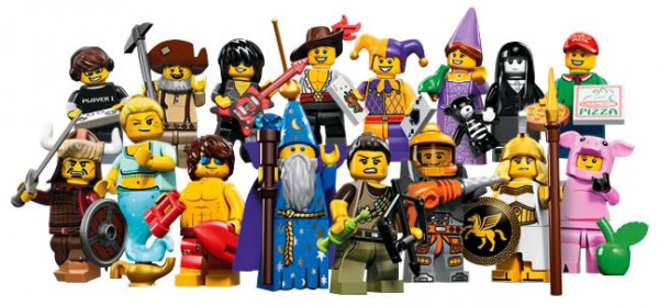 71007 Collectible Minifigures Series 12