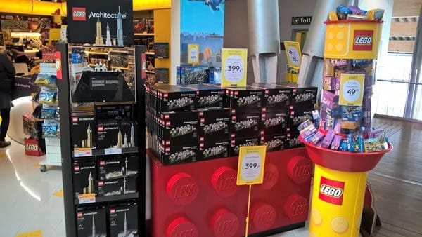 lego inside tour 2016 billund danemark 1