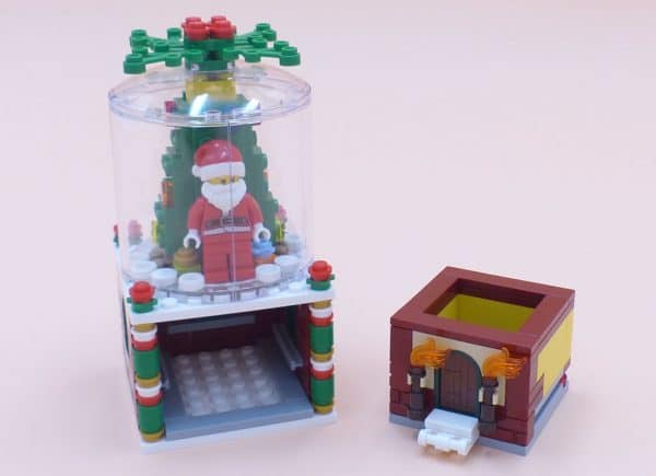 LEGO Seasonal LImited Edition 40223 Snowglobe