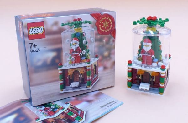 LEGO Seasonal LImited Edition 40223 Snowglobe