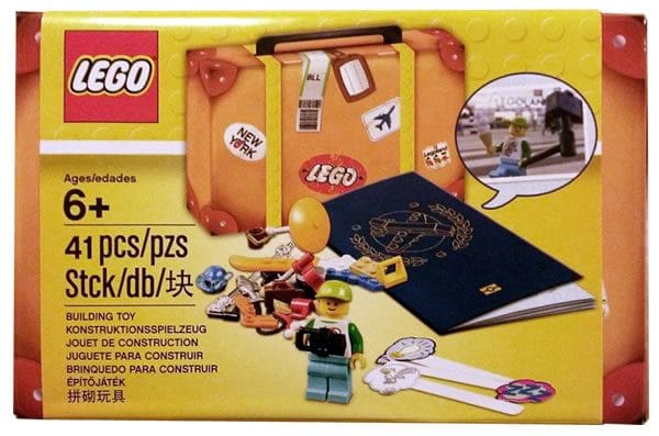 5004932 LEGO Travel Building Suitcase (2017)