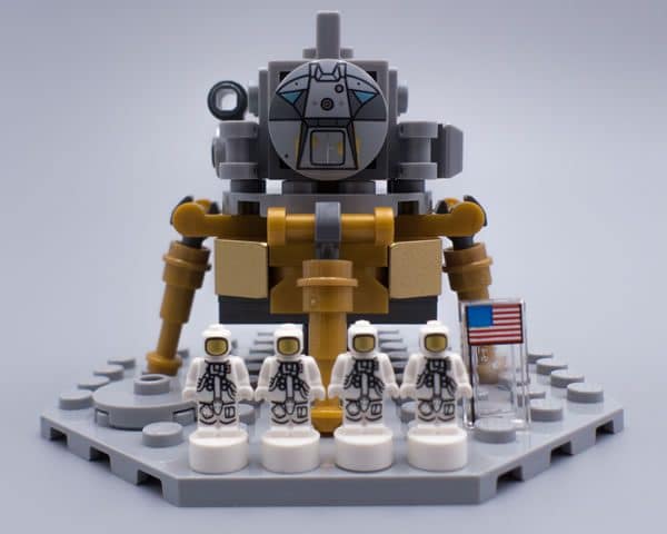 LEGO IDEAS 21309 NASA Apollo Saturn V