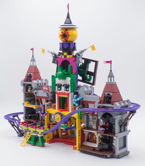 The LEGO Batman Movie 70922 The Joker Manor