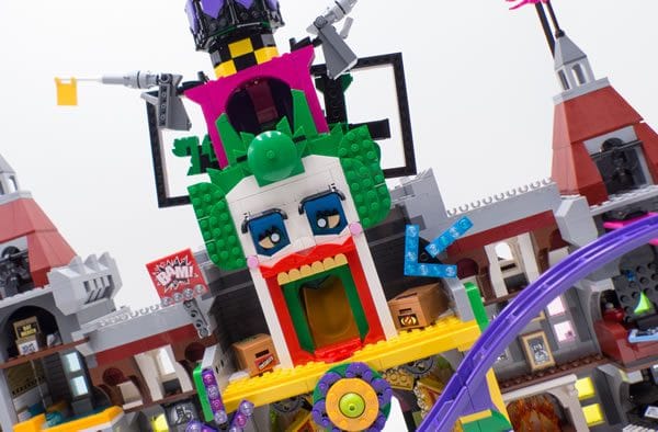 The LEGO Batman Movie 70922 The Joker Manor