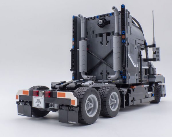 LEGO Technic 42078 Mack Anthem