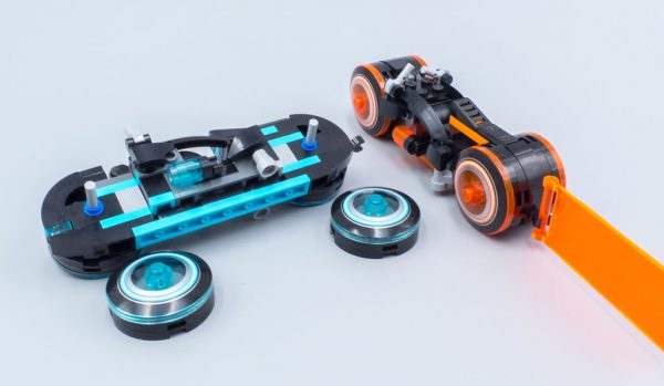 LEGO IDEAS 21314 TRON Legacy