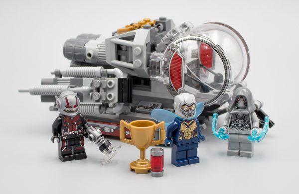 76109 Quantum Realm Explorers