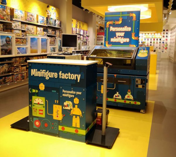 LEGO Minifigure Factory