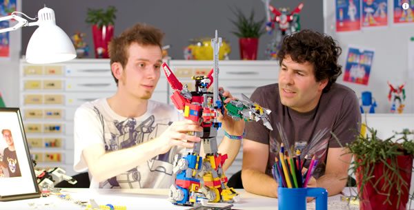 LEGO IDEAS 21311 Voltron : Présentation du set par les designers