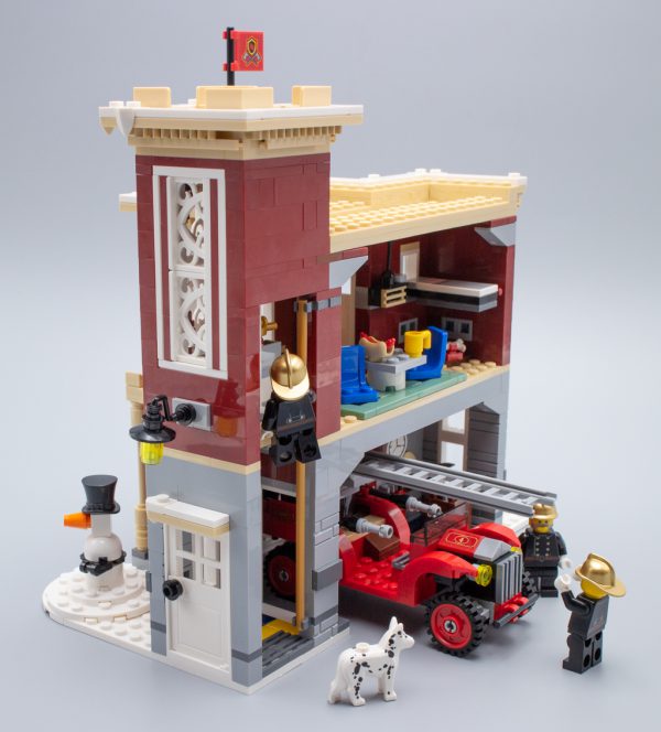 10263 Winter Village Fire Station