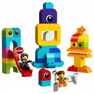 10895 Emmet and Lucy’s Visitors from the DUPLO® Planet