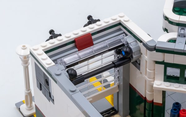 LEGO Creator Expert 10264 Corner Garage LEGO Creator Expert 10264 Corner Garage