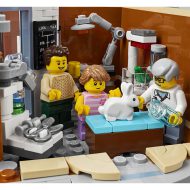 LEGO Creator Expert 10264 Corner Garage