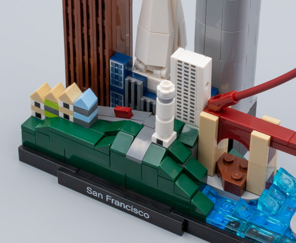 LEGO Architecture 21043 San Francisco