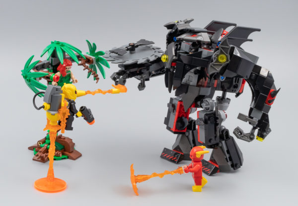 76117 Batman Mech vs. Poison Ivy Mech