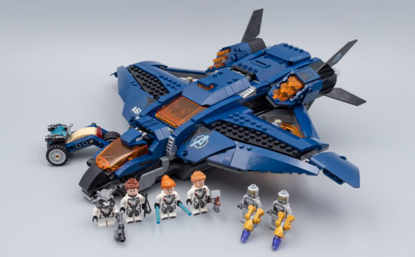 76126 Avengers Ultimate Quinjet