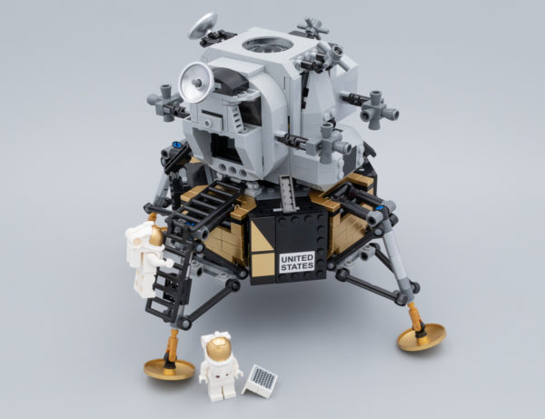 10266 NASA Apollo 11 Lunar Lander