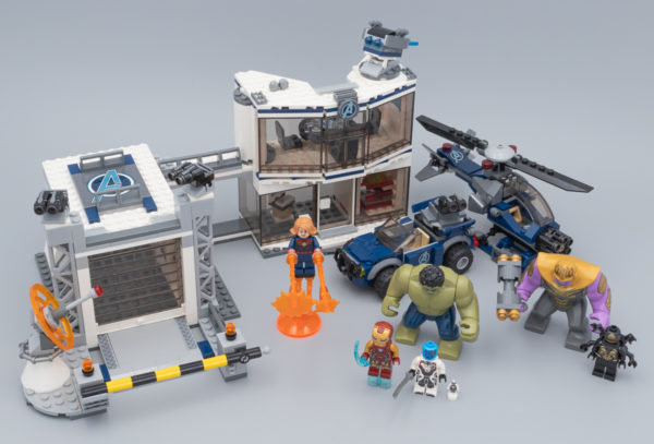 76131 Avengers Compound Battle