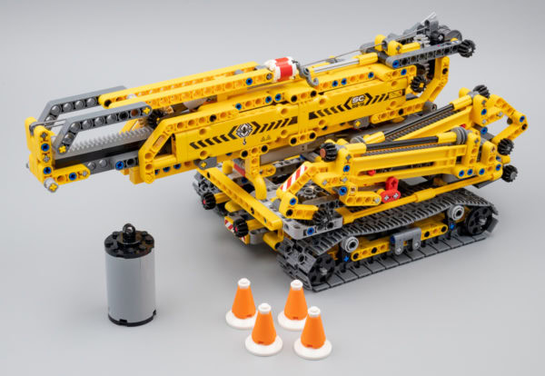 42097 lego technic compact crawler crane 3