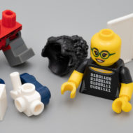 71025 Collectible Minifigures Series 19