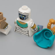 71025 Collectible Minifigures Series 19