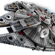 75257 Millennium Falcon