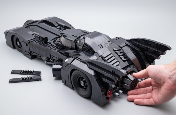 LEGO Batman 76139 1989 Batmobile