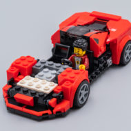 76895 Ferrari F8 Tributo