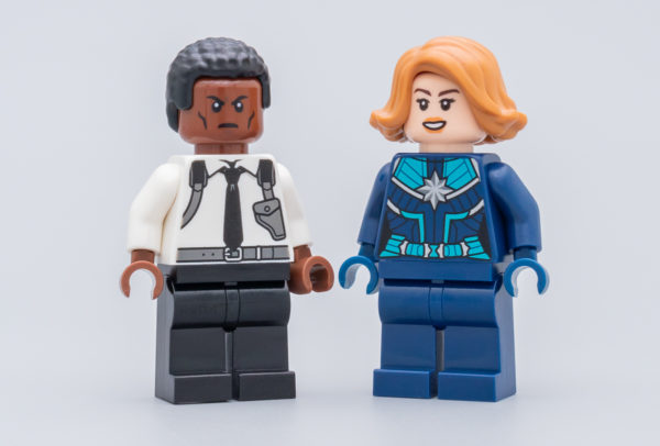 30453 Captain Marvel & Nick Fury