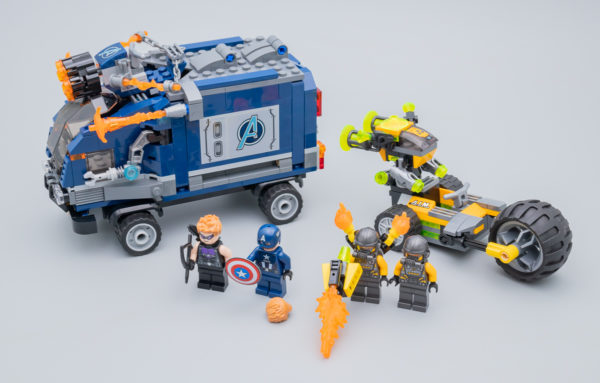 76143 Avengers Truck Take-down