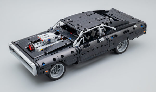 42111 lego technic dom dodge charger review hothbricks 13 3