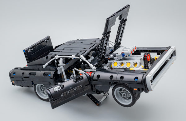 42111 lego technic dom dodge charger review hothbricks 14 2