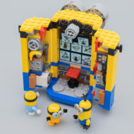 75551 Brick-Built Minions and Their Lair