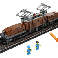 10277 Crocodile Locomotive