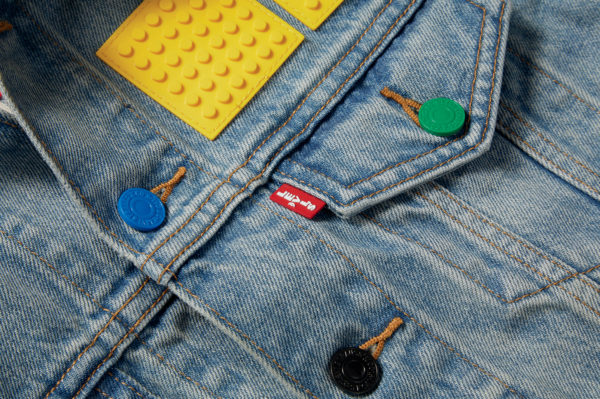 lego levis collab 2020 veste jean detail 1