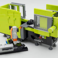 LEGO House Limited Edition 40502 The Brick Moulding Machine