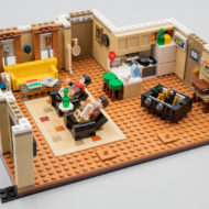 LEGO 10292 F⋅R⋅I⋅E⋅N⋅D⋅S Apartments