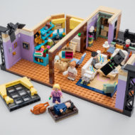 LEGO 10292 F⋅R⋅I⋅E⋅N⋅D⋅S Apartments